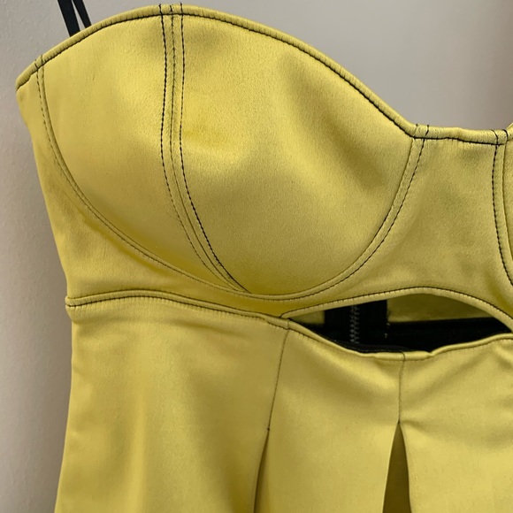 Bebe size 2 satin keyhole dress - Picture 4 of 16